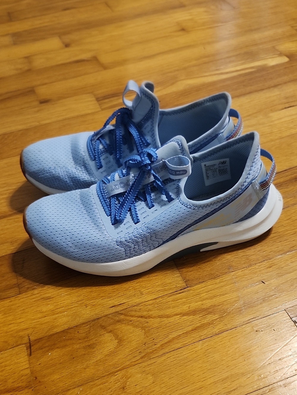 New Balance Nergize Women’s 8 Sneakers